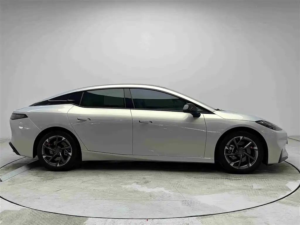 GAC Hyper Hyper GT 2023 560 RWD Tech Edition 2024 - thumbnail 4