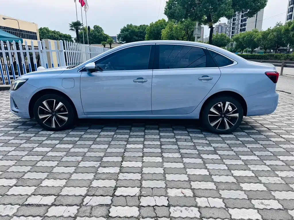 Roewe Rising ER6 2021 New Motion Edition 620km Smart Driving Edition 2021 - thumbnail 8