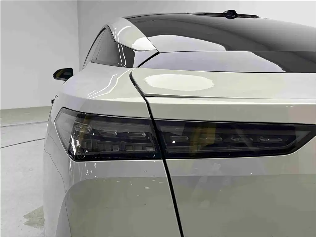 GAC Hyper Hyper GT 2023 560 RWD Tech Edition 2024 - thumbnail 7