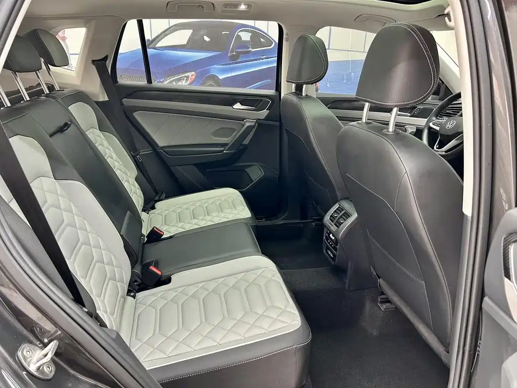 Volkswagen Volkswagen Tayron 2023 280TSI FWD Luxury Plus Advanced Edition 2022 - thumbnail 12