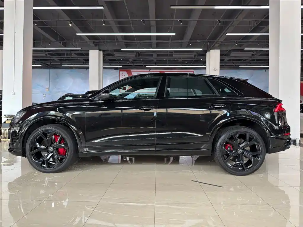 Audi Audi RS Q8 4.0T 2022 - thumbnail 5