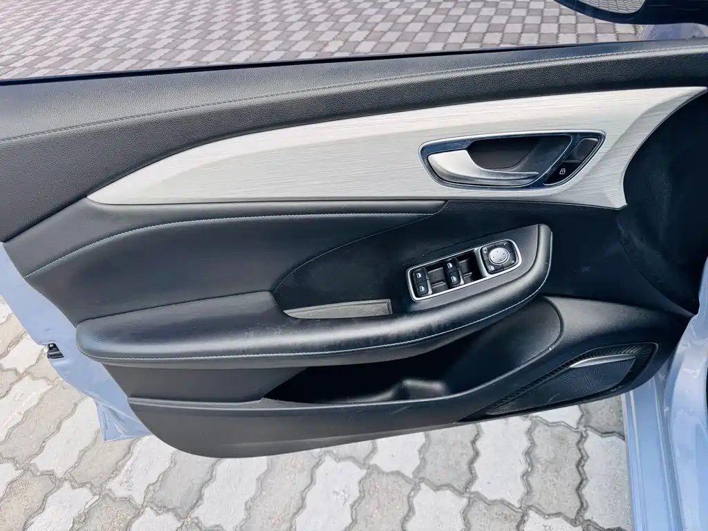 Roewe Rising ER6 2021 New Motion Edition 620km Smart Driving Edition 2021 - thumbnail 9