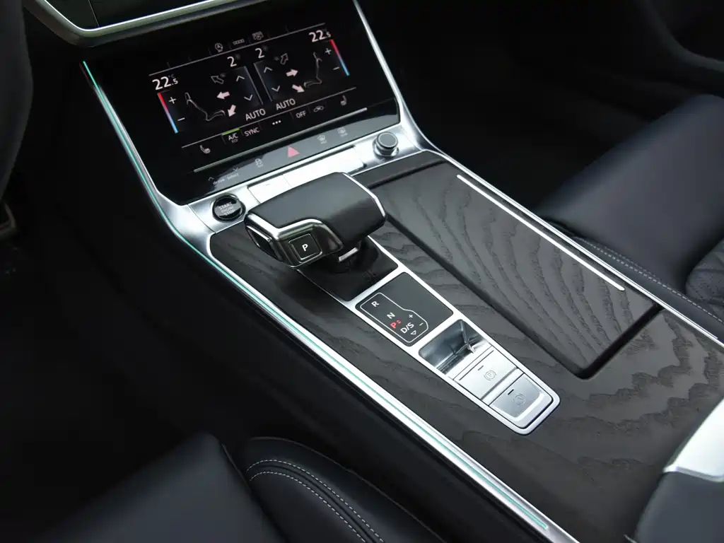 Audi Audi A6L 2025 45 TFSI quattro Zhenxuan Dynamic Edition 2025 - thumbnail 9