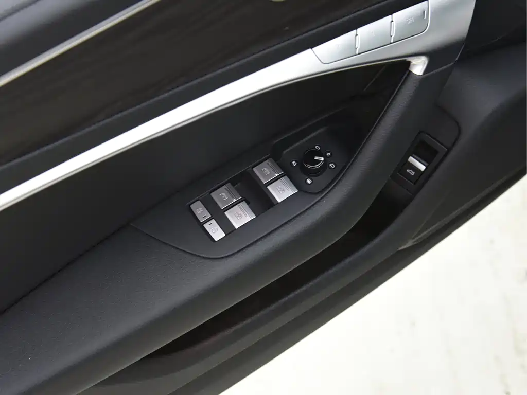 Audi Audi A6L 2025 45 TFSI quattro Zhenxuan Dynamic Edition 2025 - thumbnail 10
