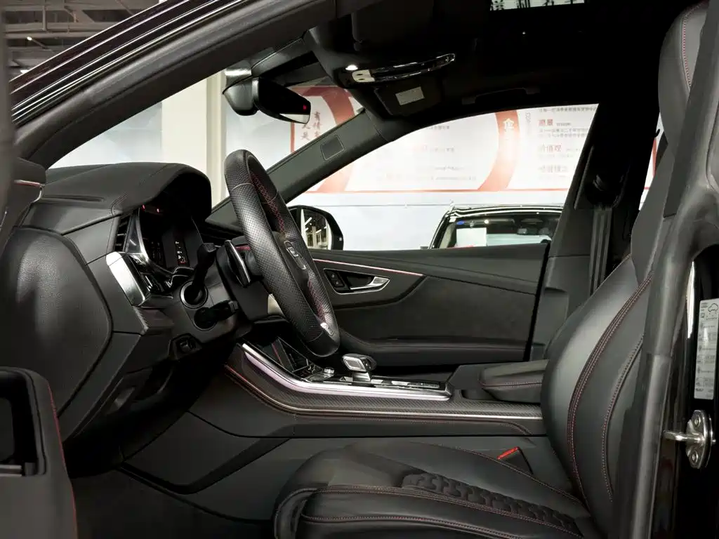 Audi Audi RS Q8 4.0T 2022 - thumbnail 10