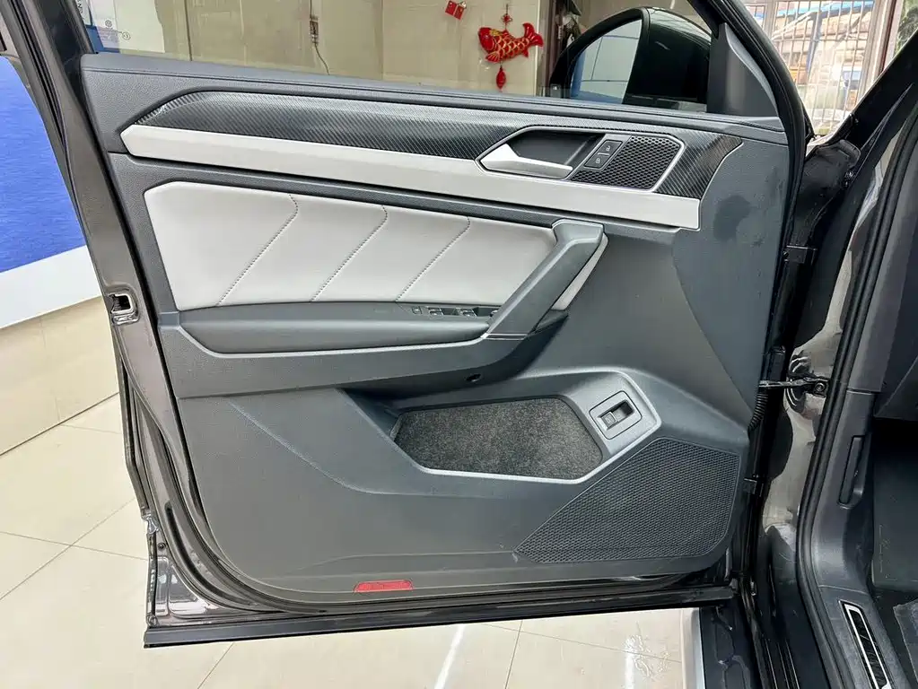 Volkswagen Volkswagen Tayron 2023 280TSI FWD Luxury Plus Advanced Edition 2022 - thumbnail 22