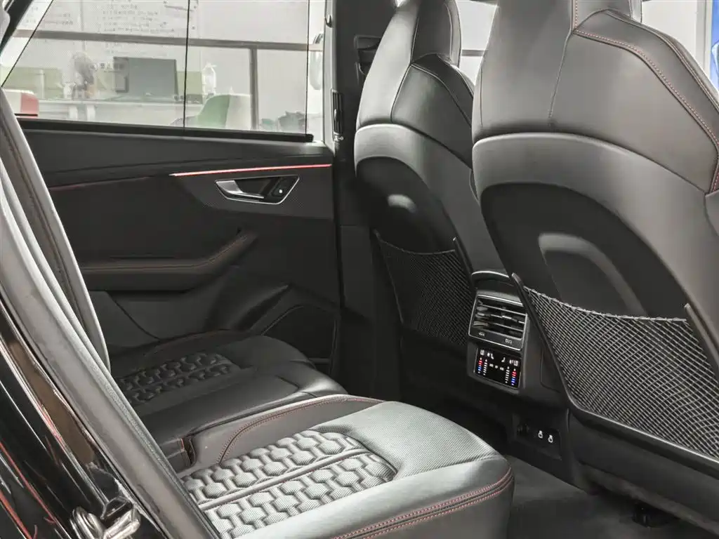 Audi Audi RS Q8 4.0T 2022 - thumbnail 19