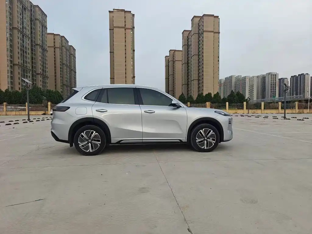 Geely Galaxy Galaxy Starship 7 2025 - thumbnail 5