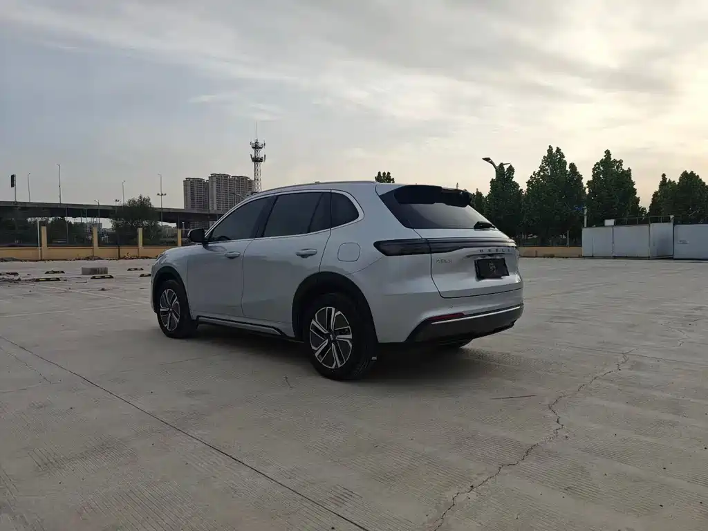 Geely Galaxy Galaxy Starship 7 2025 - thumbnail 6