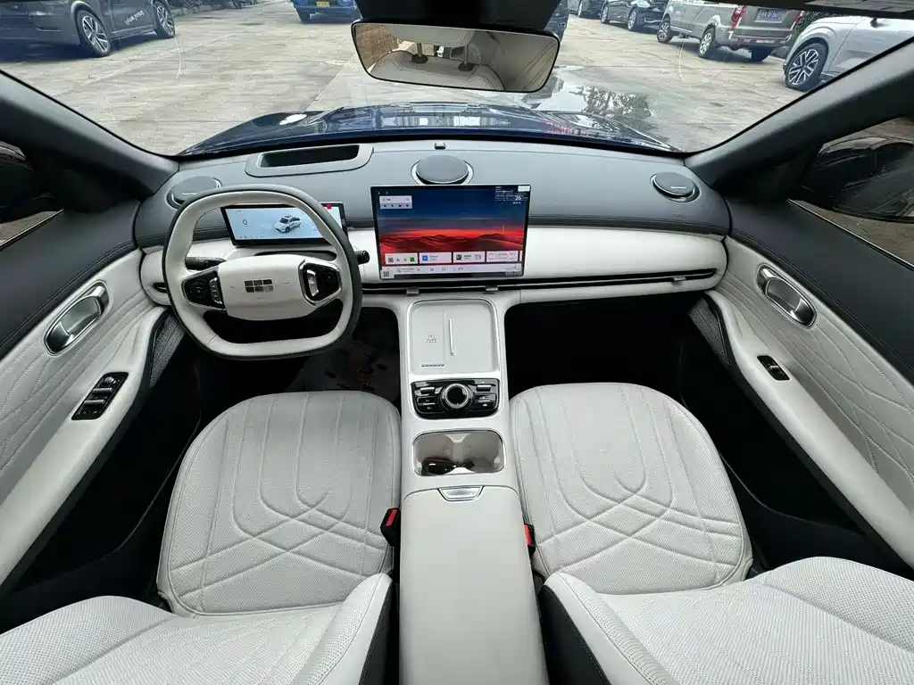 Geely Galaxy Geely Galaxy Starship 7 2025 120km Pilot Edition 2024 - thumbnail 6