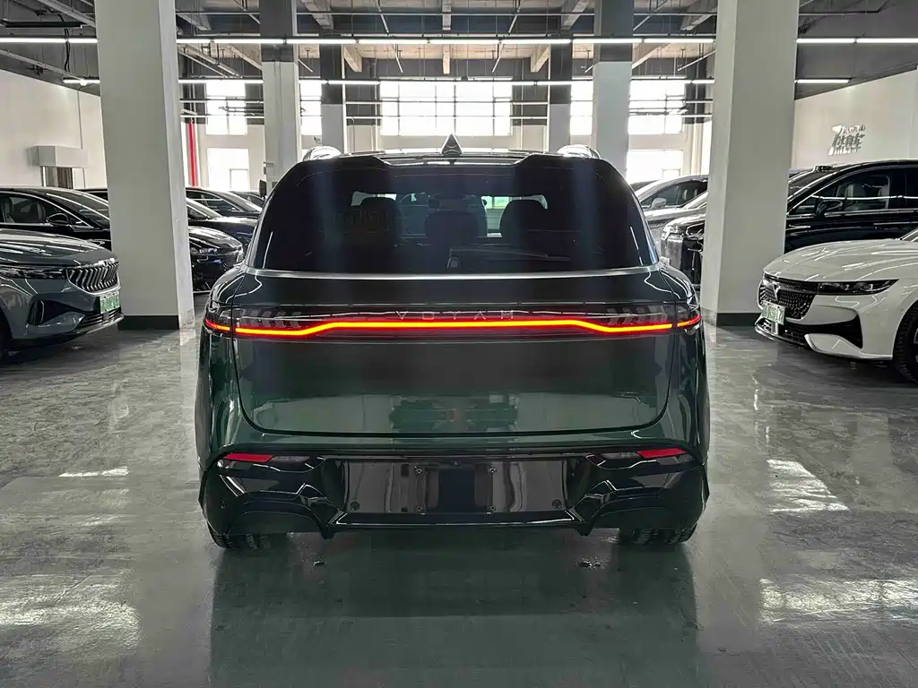 Voyah Auto Voyah FREE 2024 Extended Range Intelligent Driving Edition 2024 - thumbnail 5