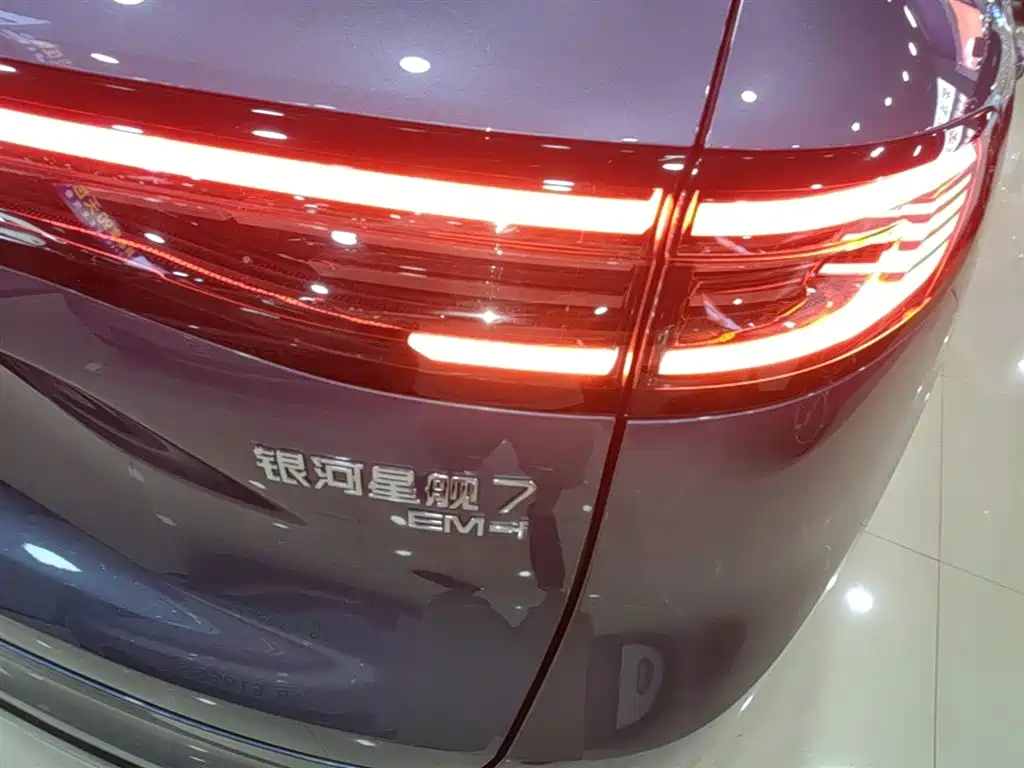 Geely Galaxy Galaxy Starship 7 2024 - thumbnail 8