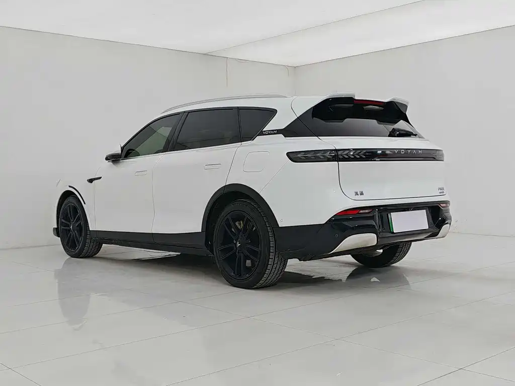 Voyah Voyah FREE 2024 Long Range Intelligent Driving Edition 2023 - thumbnail 4