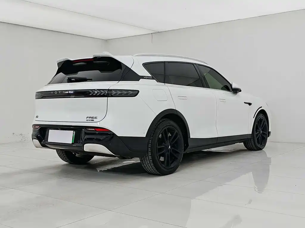 Voyah Voyah FREE 2024 Long Range Intelligent Driving Edition 2023 - thumbnail 6
