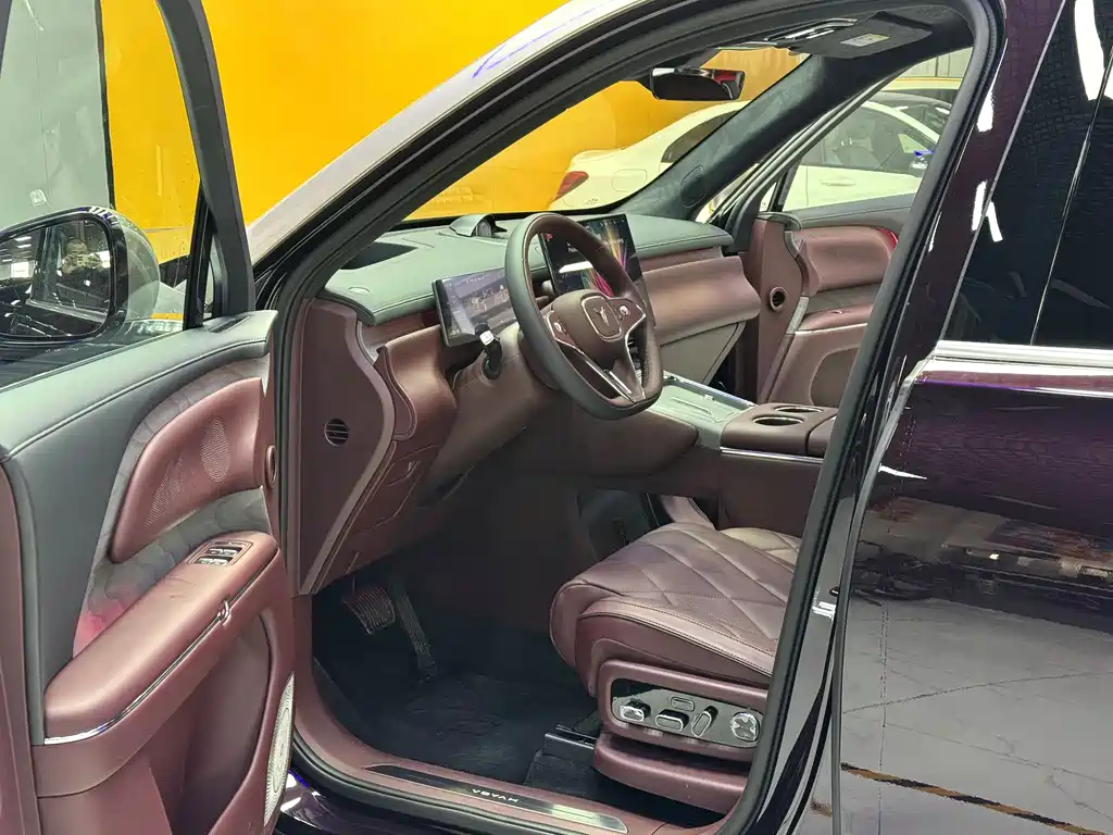 Voyah Auto Voyah Taishan 2026 Max+ 2025 - thumbnail 5