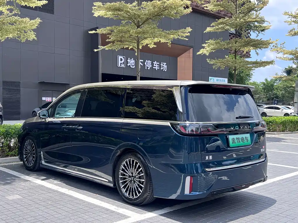 Voyah Voyah Dreamer 2026 PHEV Qiankun Ultra 2025 - thumbnail 9