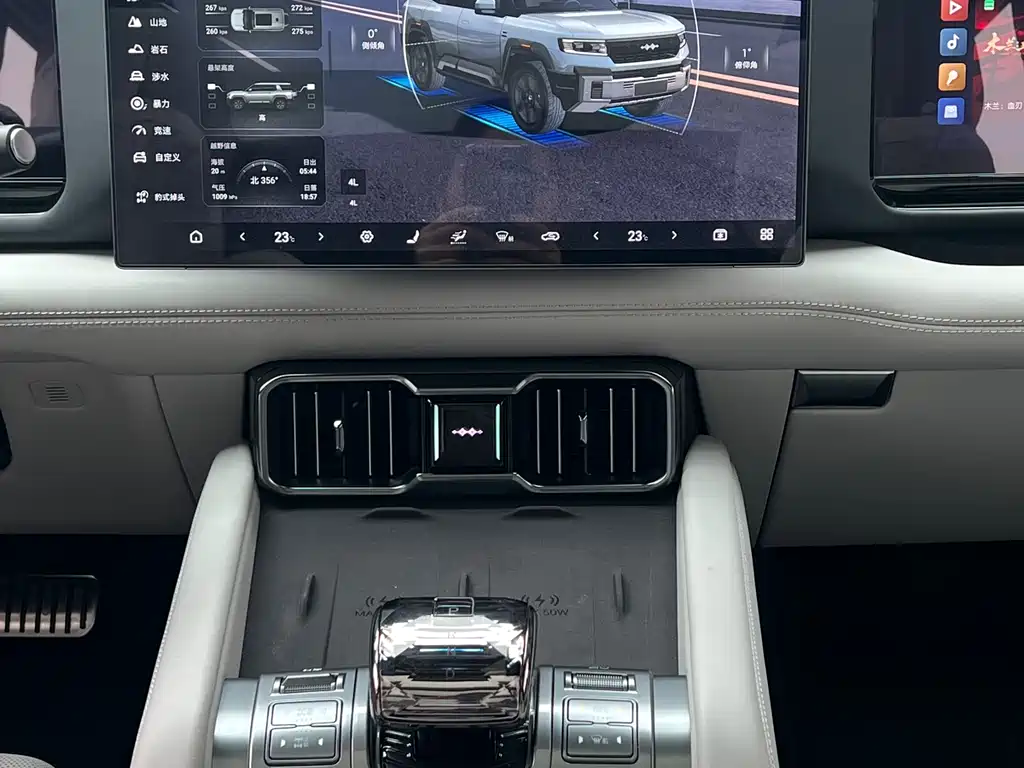 Fang Cheng Bao Bao 8 2025 Zhiyong Flagship Edition 5-Seater 2026 - thumbnail 10