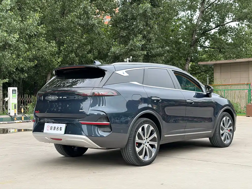 Denza Denza N8 2023 AWD PHEV Flagship 6-Seater 2024 - thumbnail 15
