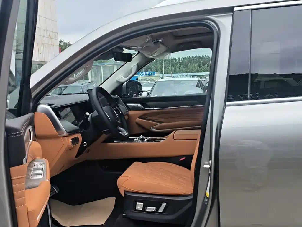 Tank Tank 500 PHEV 2026 Hi4-Z Smart Edition 2026 - thumbnail 9