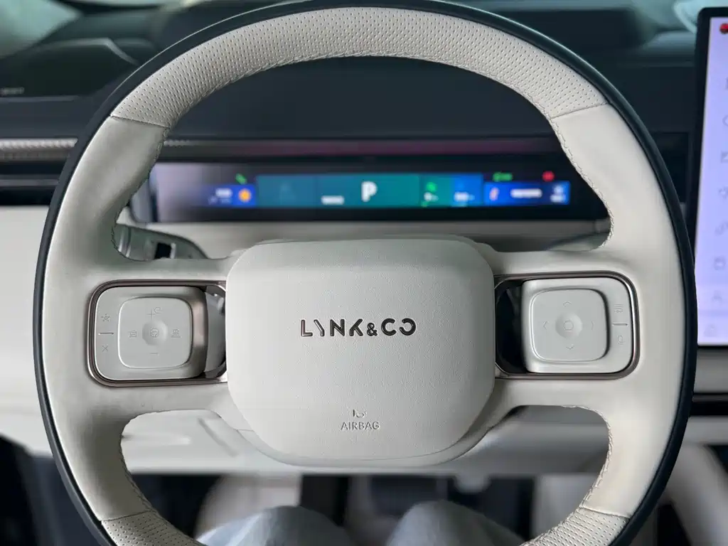 Lynk & Co Lynk & Co 900 2025 1.5T Ultra 6-Seater 2025 - thumbnail 15