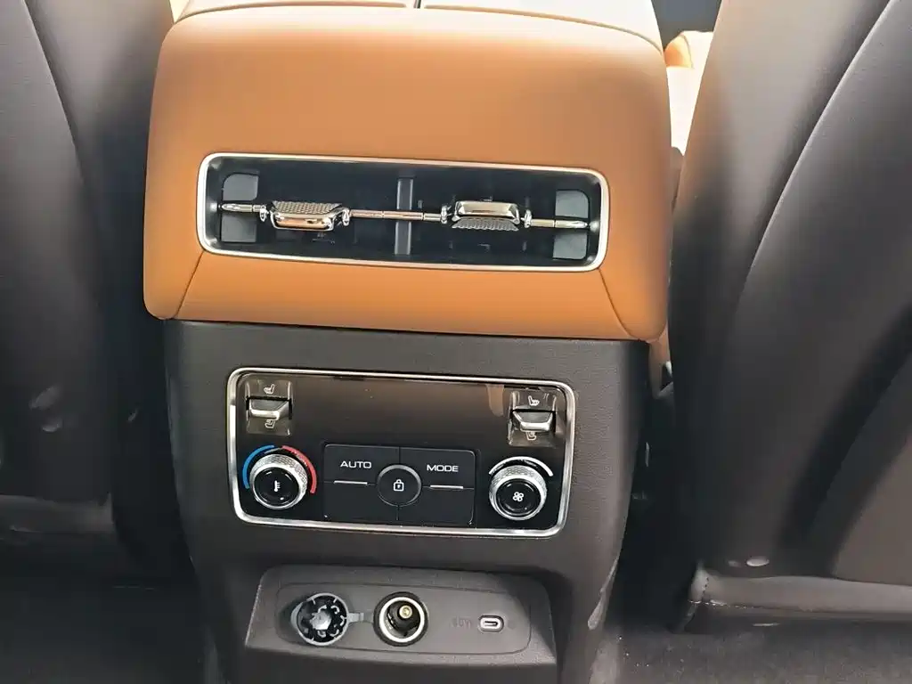 Tank Tank 500 PHEV 2026 Hi4-Z Smart Edition 2026 - thumbnail 19