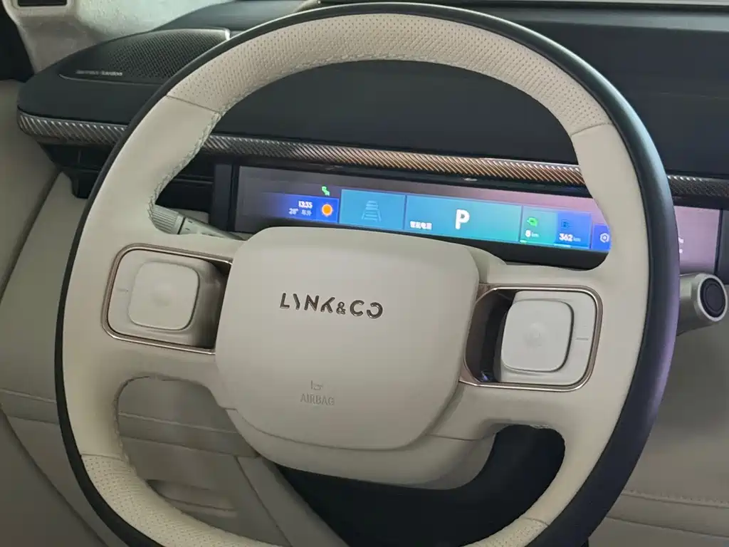 Lynk & Co Lynk & Co 900 2025 1.5T Ultra 6-Seater 2025 - thumbnail 24