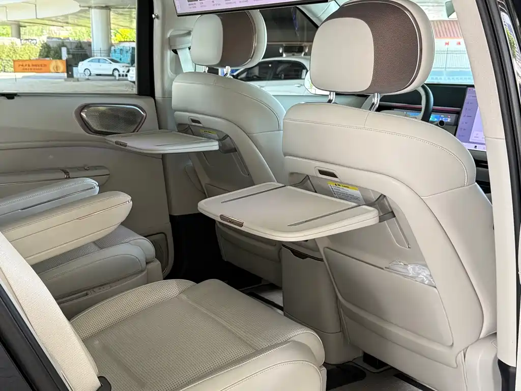 Lynk & Co Lynk & Co 900 2025 1.5T Ultra 6-Seater 2025 - thumbnail 29
