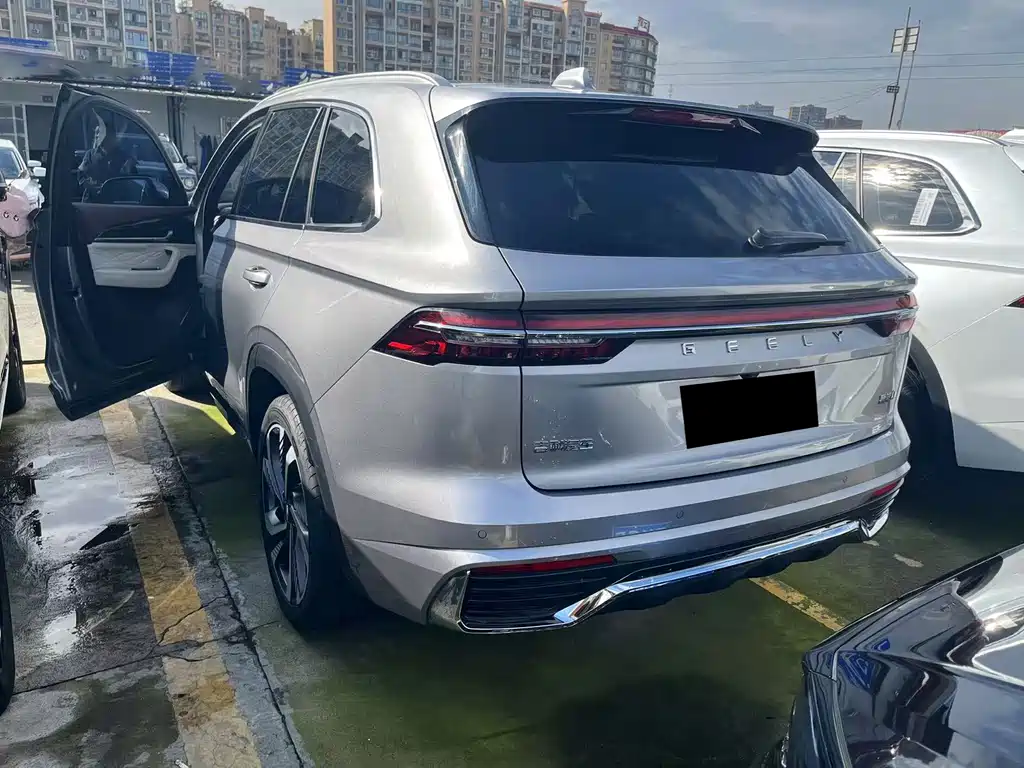 Geely Auto Geely Monjaro 2.0TD FWD Flagship 2023 - thumbnail 11