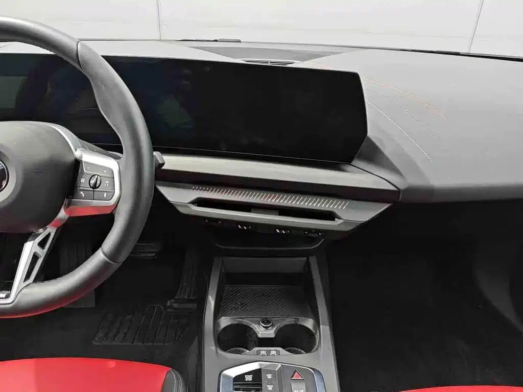 BMW BMW 2 Series 225L M Sport Package 2025 - thumbnail 12