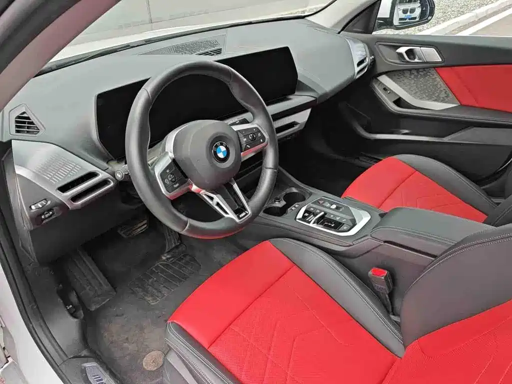 BMW BMW 2 Series 225L M Sport Package 2025 - thumbnail 13