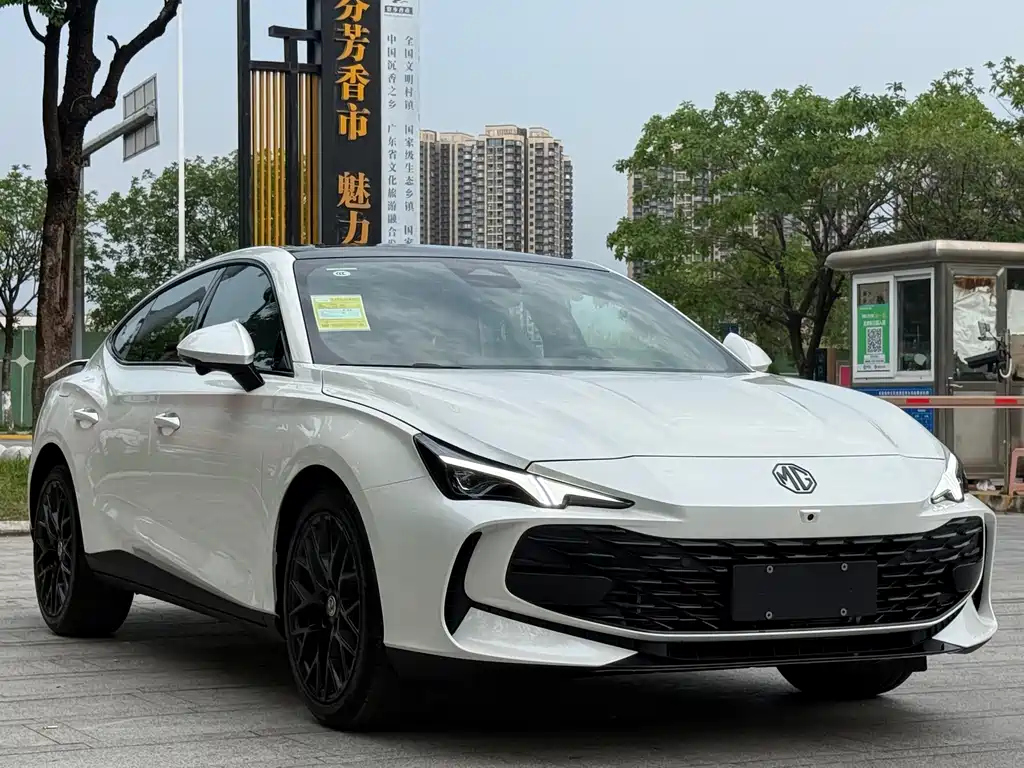 MG MG7 2.0T Trophy+ Super Sport Edition 2026 - thumbnail 3