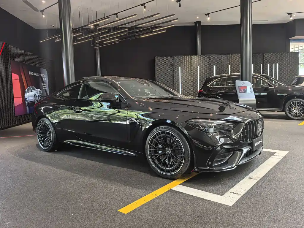 Mercedes-Benz Mercedes-AMG CLE 53 4MATIC+ Coupe 2026 2026 - thumbnail 3