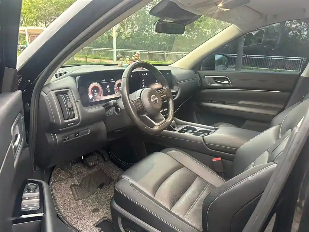 Nissan Nissan Pathfinder 2024 380VC-TURBO FWD Zhiyue Edition 7-Seater 2024 - thumbnail 2