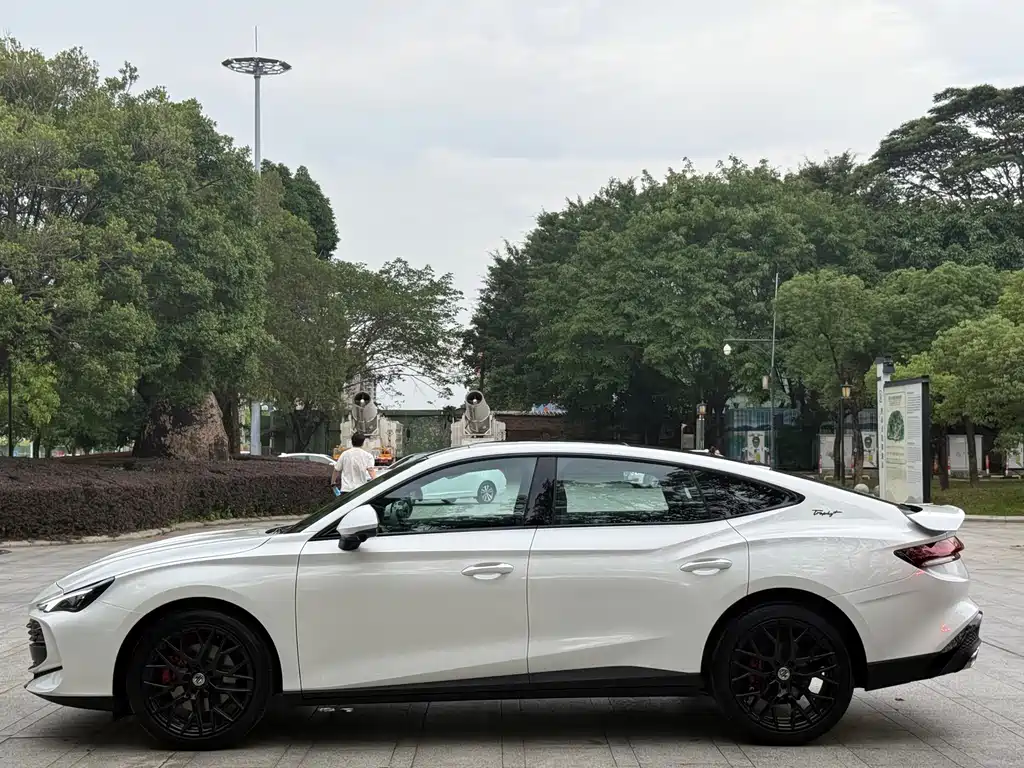 MG MG7 2.0T Trophy+ Super Sport Edition 2026 - thumbnail 14