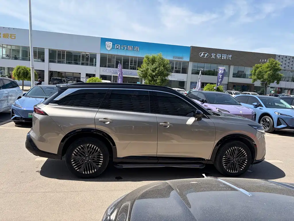 Nissan Nissan Pathfinder 2024 380VC-TURBO AWD Supreme Edition 6-seat 2024 - thumbnail 4