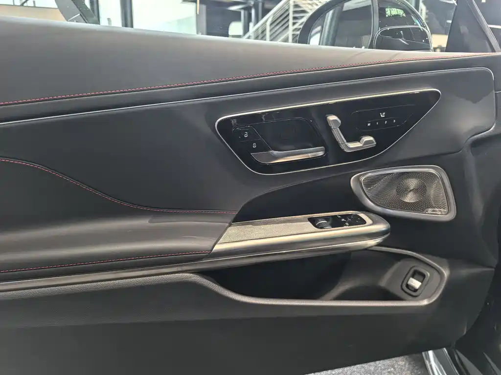 Mercedes-Benz Mercedes-AMG CLE 53 4MATIC+ Coupe 2026 2026 - thumbnail 16