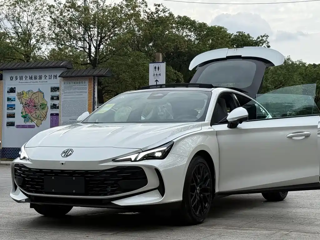 MG MG7 2.0T Trophy+ Super Sport Edition 2026 - thumbnail 23