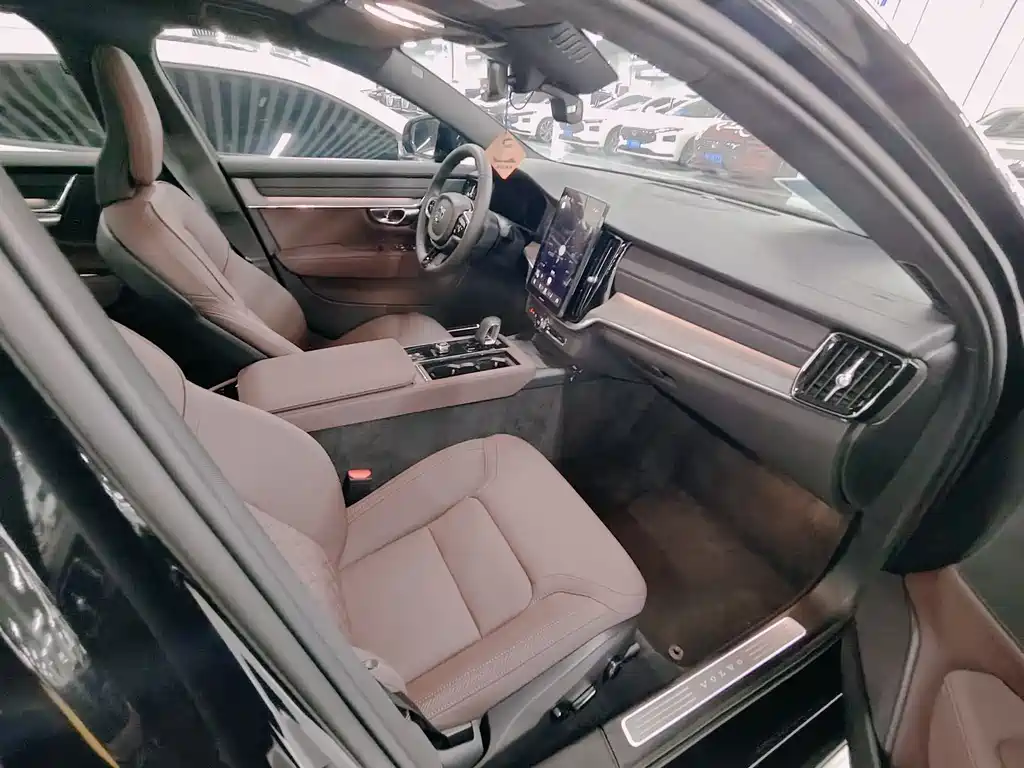 Volvo Volvo S90 B5 2026 - thumbnail 10