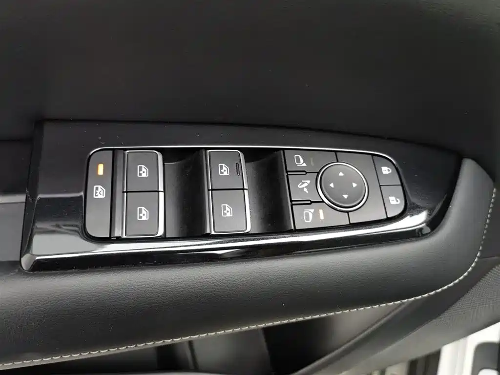 Nissan Nissan Pathfinder 2024 380VC-TURBO AWD Intelligent Driving Edition 7-Seater 2024 - thumbnail 9