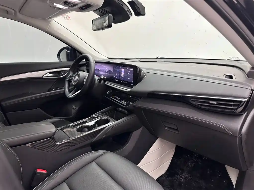 Buick Envision Plus 28T FWD Premium Edition 2024 - thumbnail 11