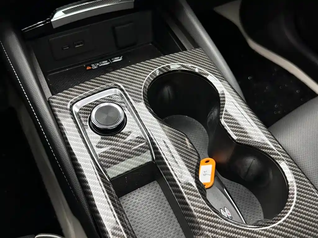 Buick Envision Plus 28T FWD Premium Edition 2024 - thumbnail 15