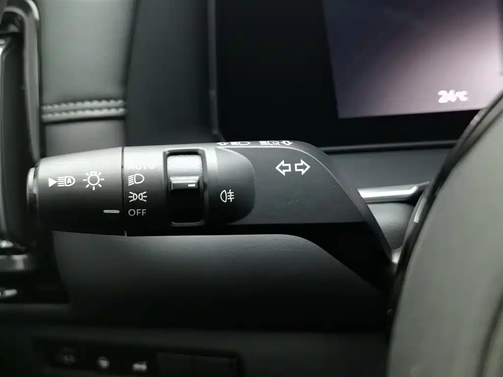 Nissan Nissan Pathfinder 2024 380VC-TURBO AWD Intelligent Driving Edition 7-Seater 2024 - thumbnail 21