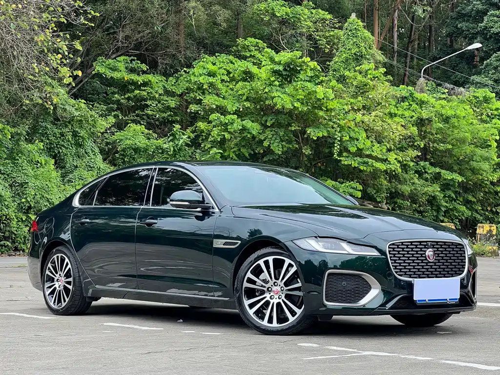 Jaguar Jaguar XFL 2025 2.0T P250 RWD Prestige Luxury 2026 - thumbnail 3