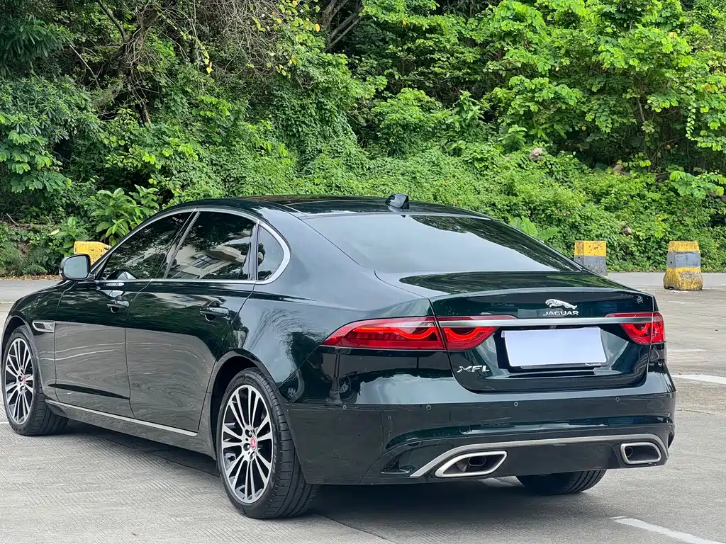 Jaguar Jaguar XFL 2025 2.0T P250 RWD Prestige Luxury 2026 - thumbnail 6