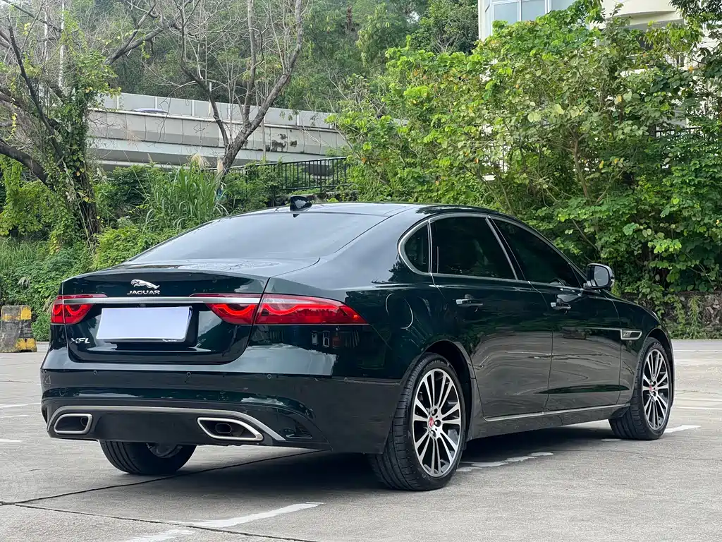Jaguar Jaguar XFL 2025 2.0T P250 RWD Prestige Luxury 2026 - thumbnail 8