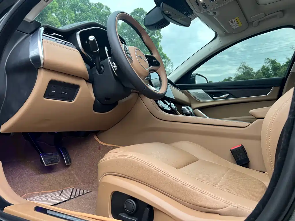 Jaguar Jaguar XFL 2025 2.0T P250 RWD Prestige Luxury 2026 - thumbnail 11