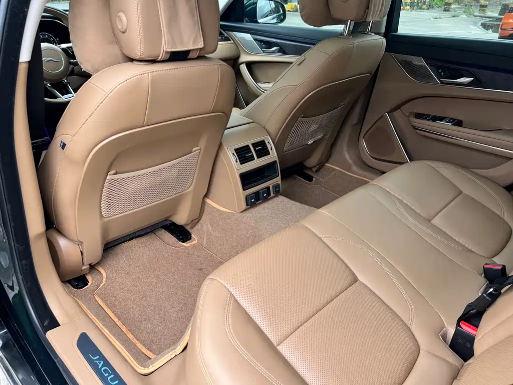 Jaguar Jaguar XFL 2025 2.0T P250 RWD Prestige Luxury 2026 - thumbnail 15