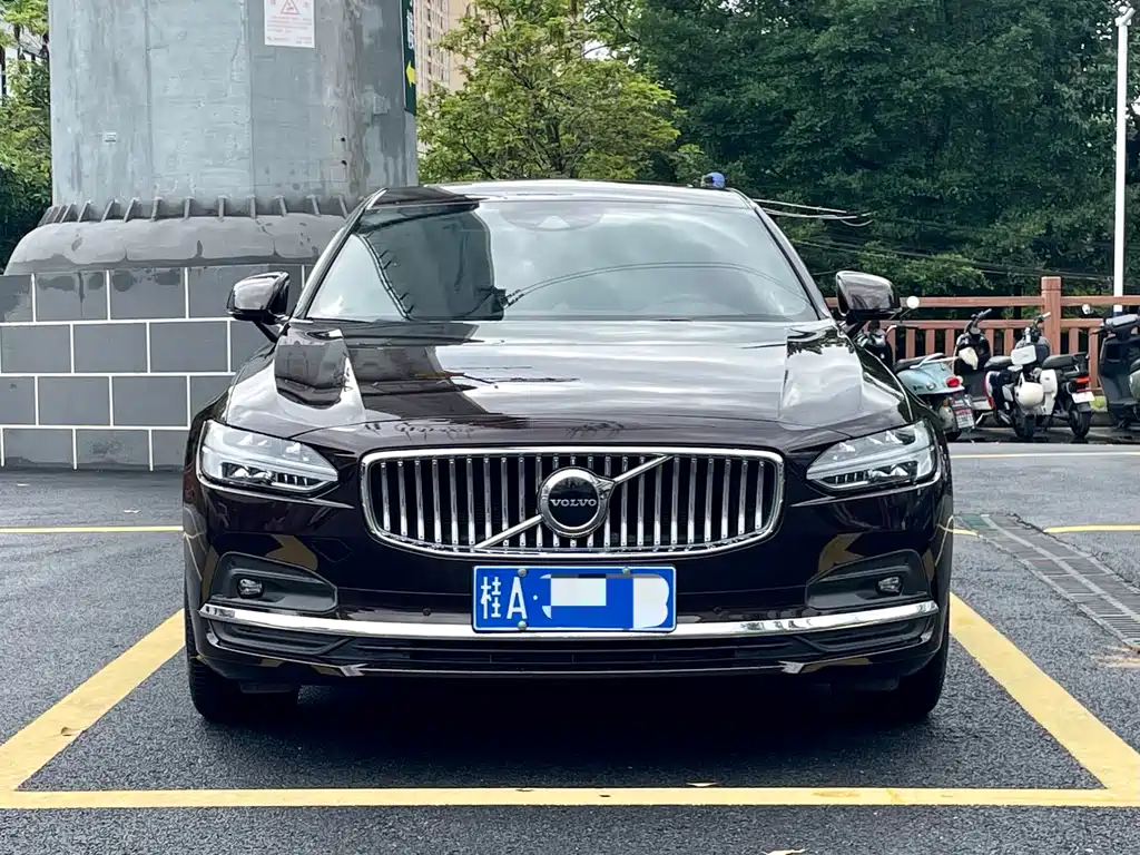 Volvo Volvo S90 2021 B5 Inscription 2021 - thumbnail 2