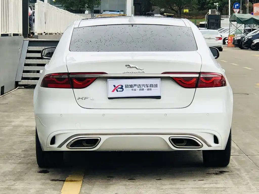 Jaguar Jaguar XFL 2.0T P200 RWD Elite Luxury Edition 2023 - thumbnail 4