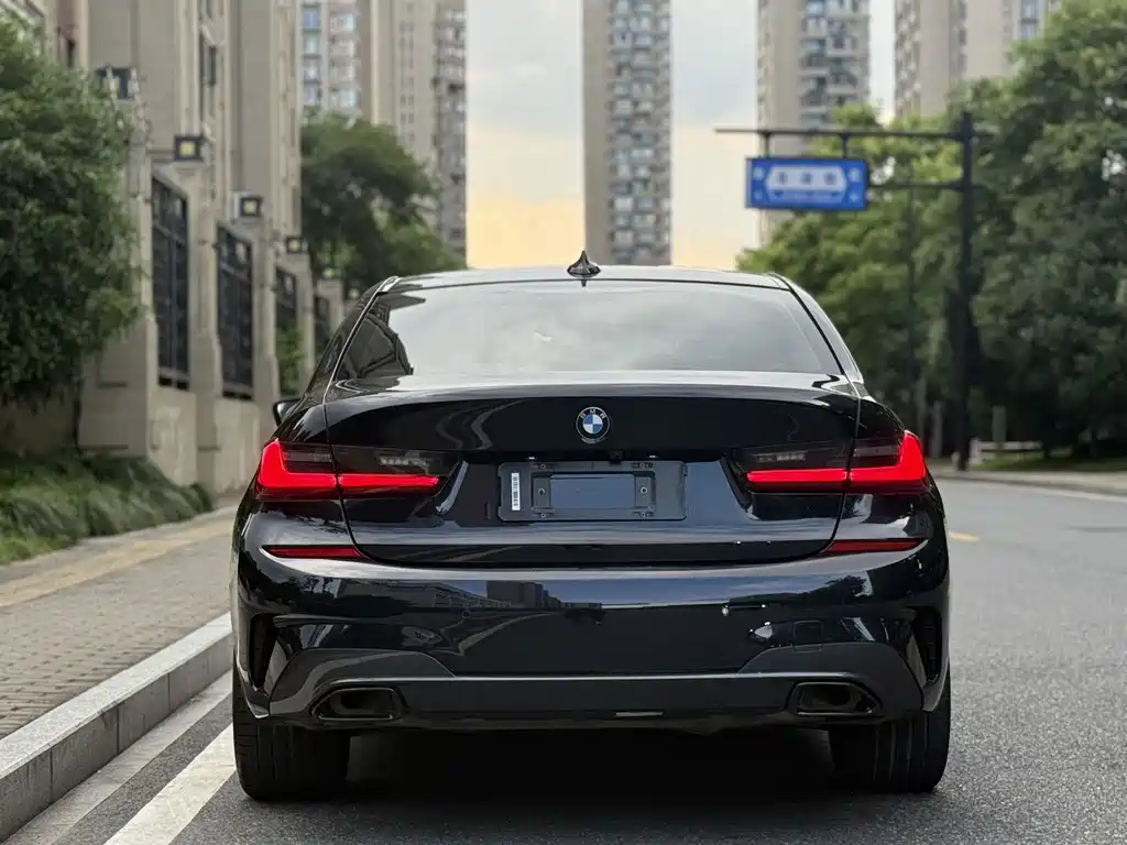 BMW BMW 3 Series 2021 Facelift 325i M Sport Night Edition 2021 - thumbnail 5